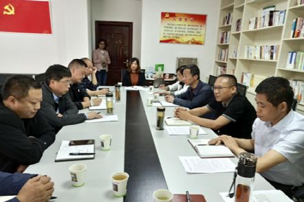 中实社湖北：湖北省人大调研红坪镇人大代表参与化解信访工作