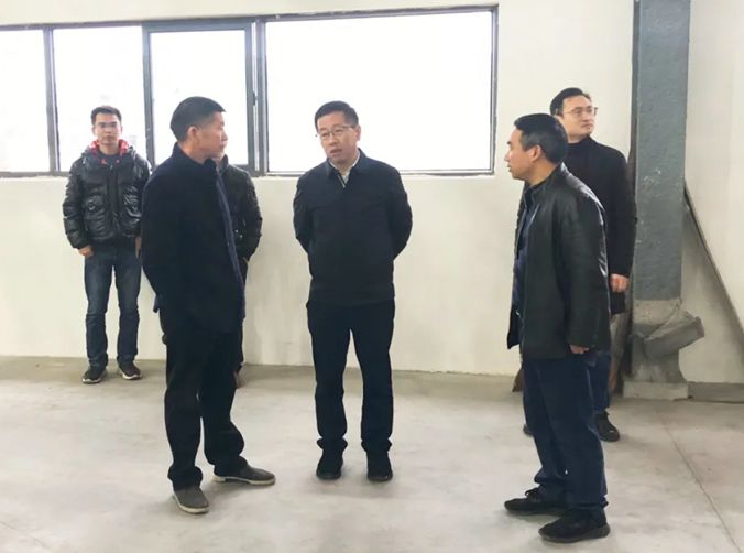 中实社江西:玉山县委书记到六都乡调研轴承企业项目建设进度