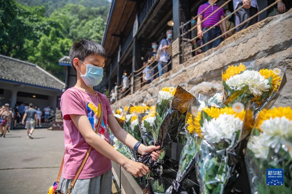 愿得此身长报国——写在第十个烈士纪念日到来之际