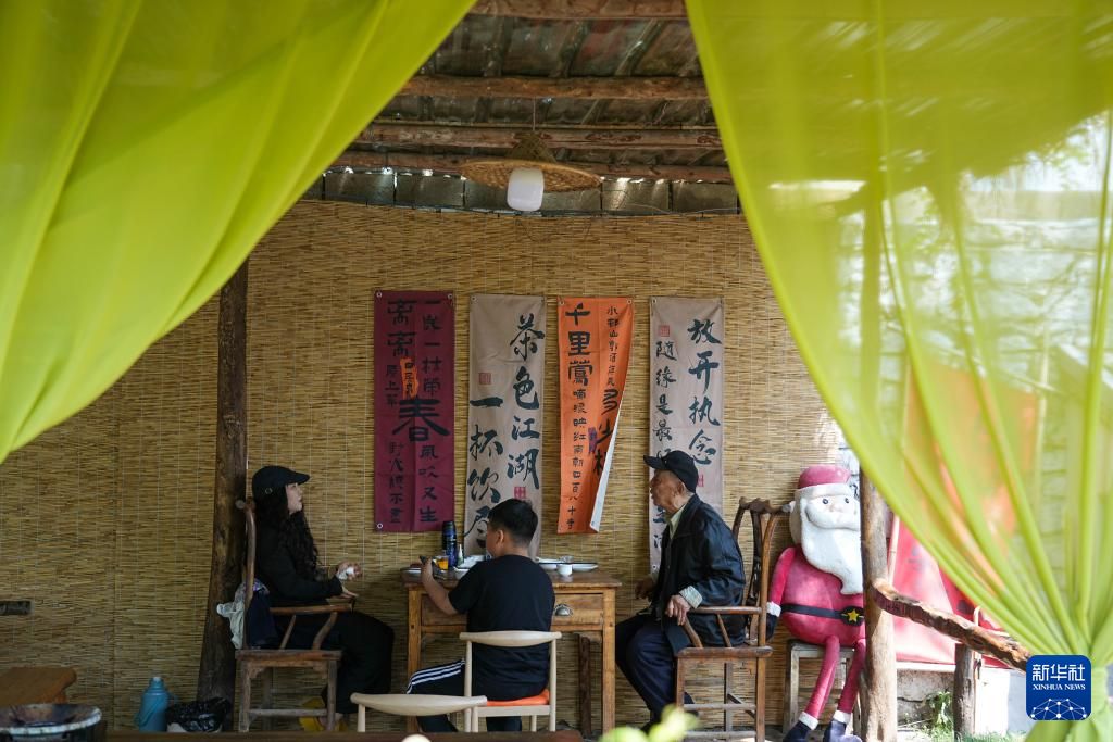 山东济南：休闲庭院激发消费新活力