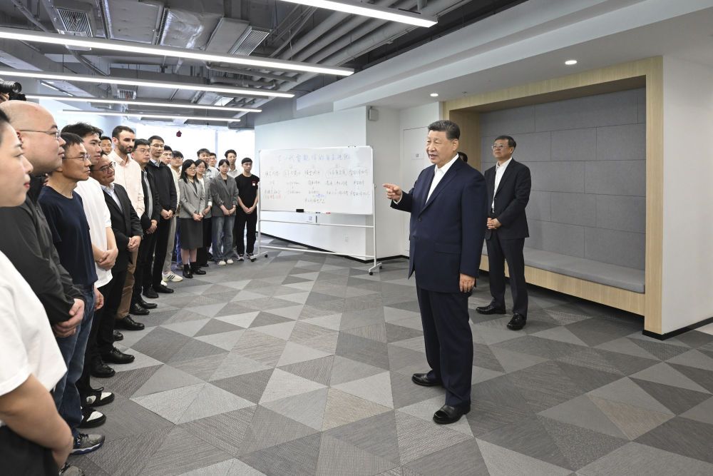 总书记上海行｜记者手记：赢得未来，始于现在