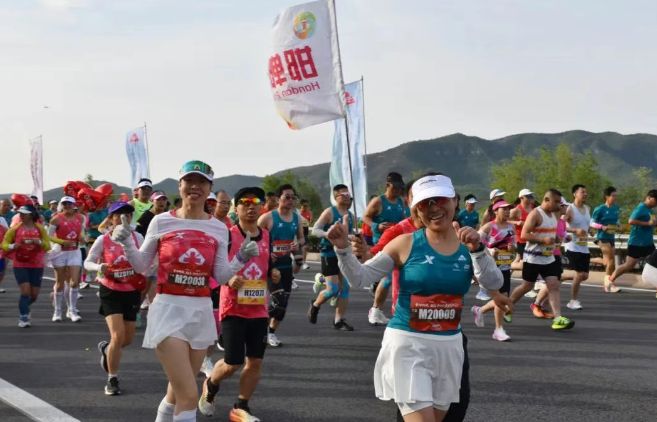 中实社河北武安：热血与激情交织的体育盛会5月25日普阳钢铁 赵马·2025武安马拉松激情开跑