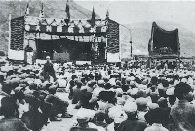 八月十五日,永远值得铭记(时空对话·特别策划)