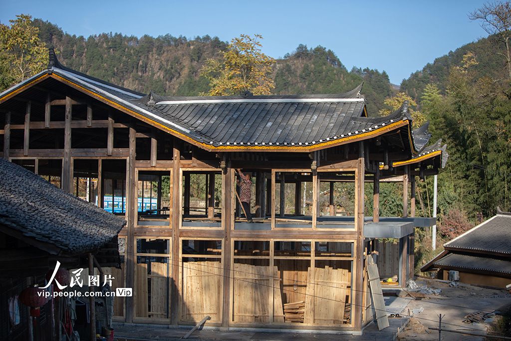 重庆秀山：修缮古村留住乡愁