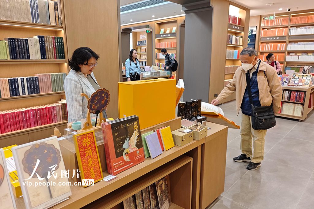 上海古籍书店焕新归来