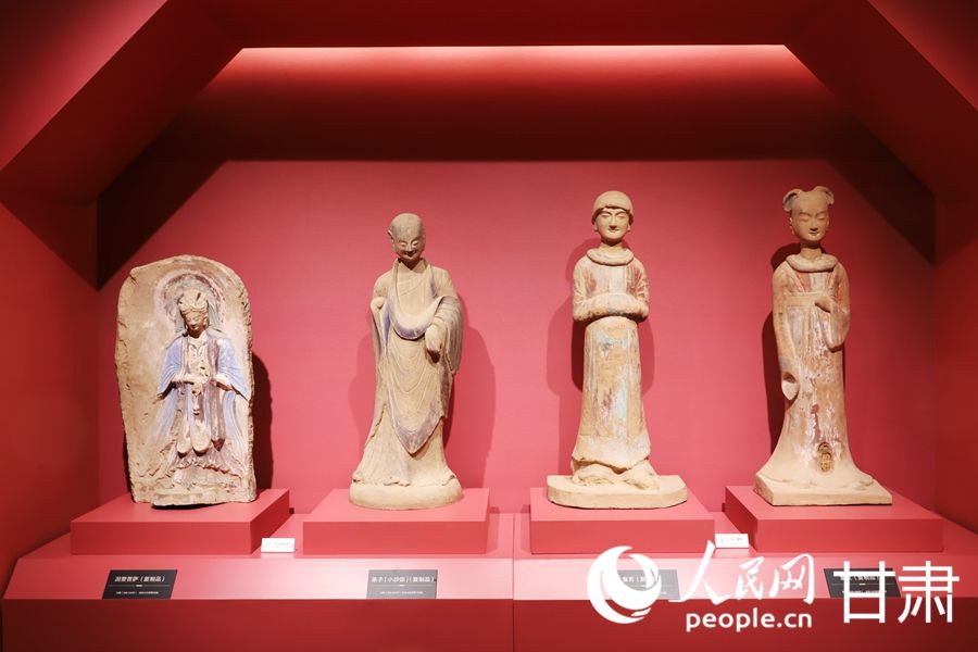 讲述“东方微笑”守护之路 麦积山石窟保护历程展启幕【9】